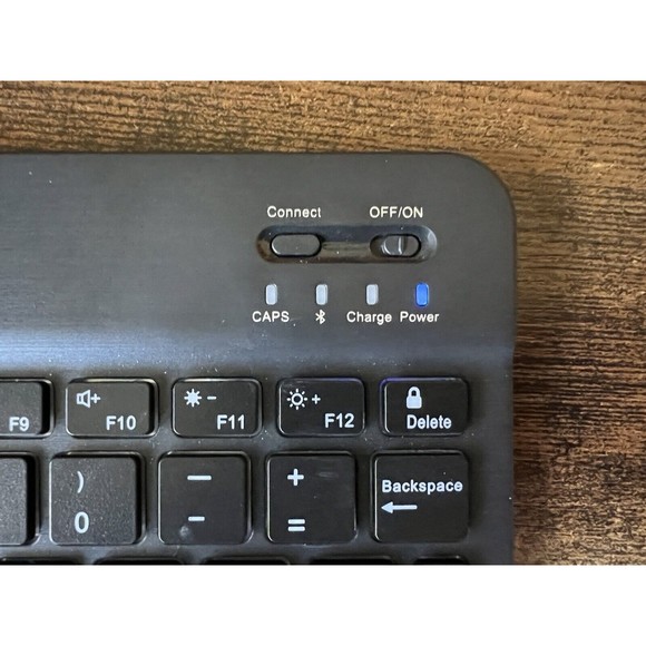 Compact Thin Wireless Bluetooth Keyboard Backlit w Manual Black Lightweight Smal - Picture 4 of 12